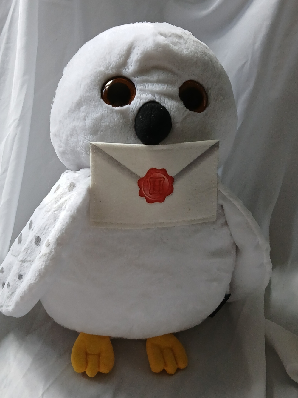 Wizarding World Harry Potter Hedwig Owl  w/ Hogwarts Letter , Works Makes Sounds